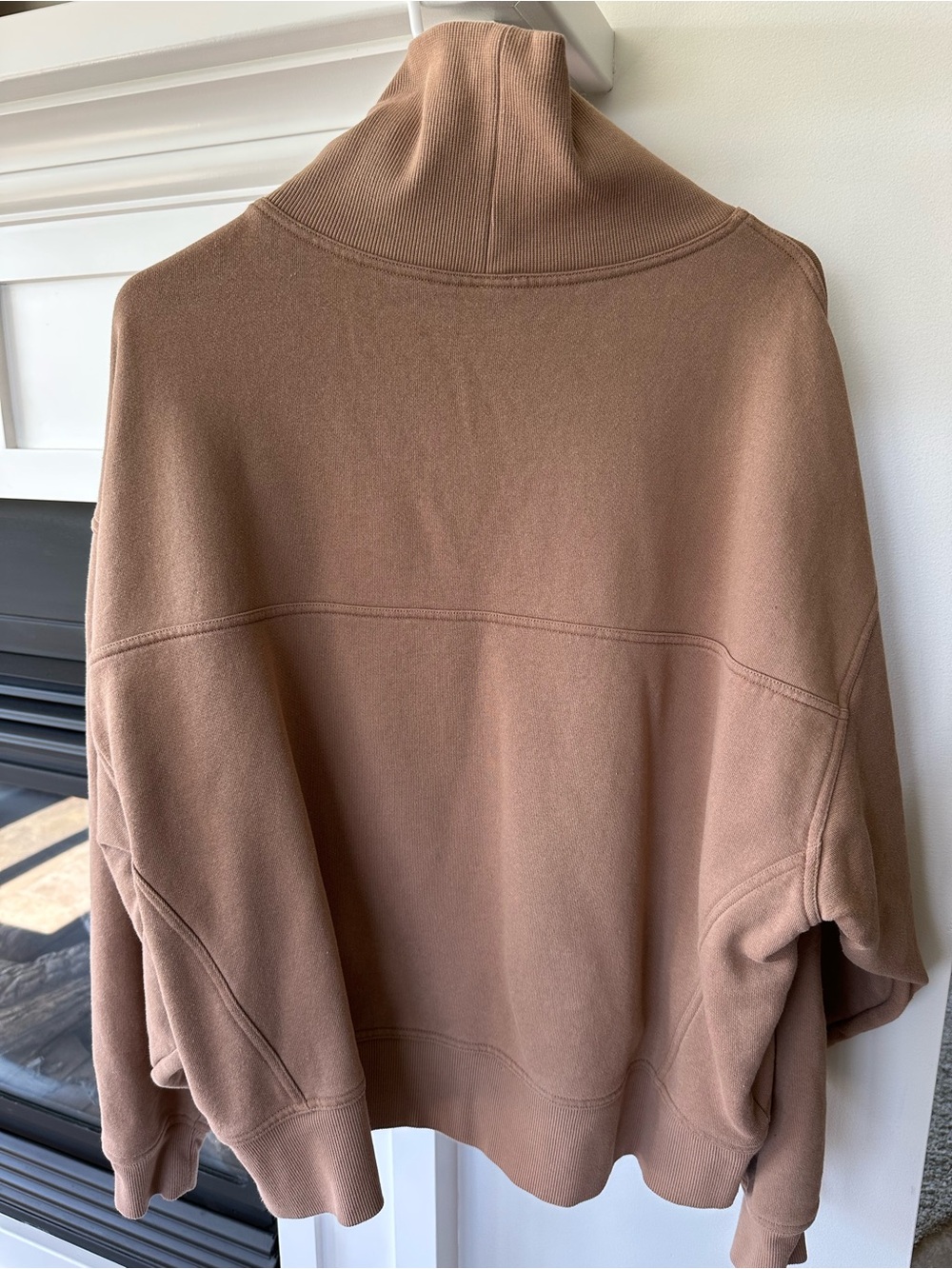 Alo Hazy Mock Neck Pullover - Picture 4 of 4